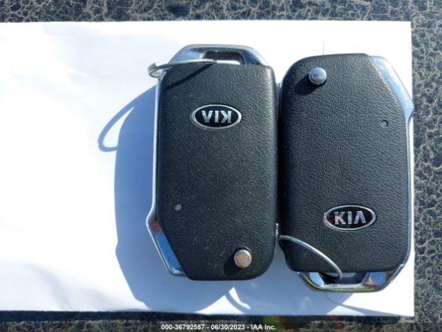3KPF24AD7KE066925 KIA Forte Lxs
