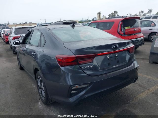 3KPF24AD7KE066925 KIA Forte Lxs