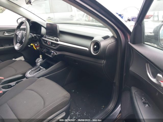 3KPF24AD7KE066925 KIA Forte Lxs