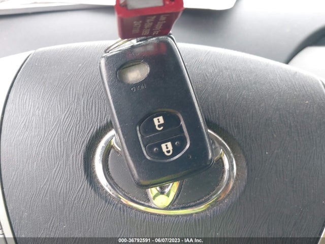 Toyota Prius Four 2015 JTDKN3DU8F1934936 Image 3