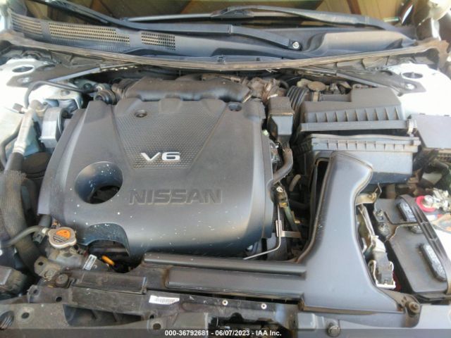 1N4AA6AP6GC376085 Nissan Maxima 3.5 Sr