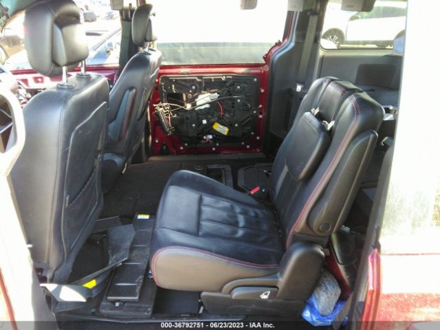 2C4RDGEG7KR557393 Dodge Grand Caravan Gt