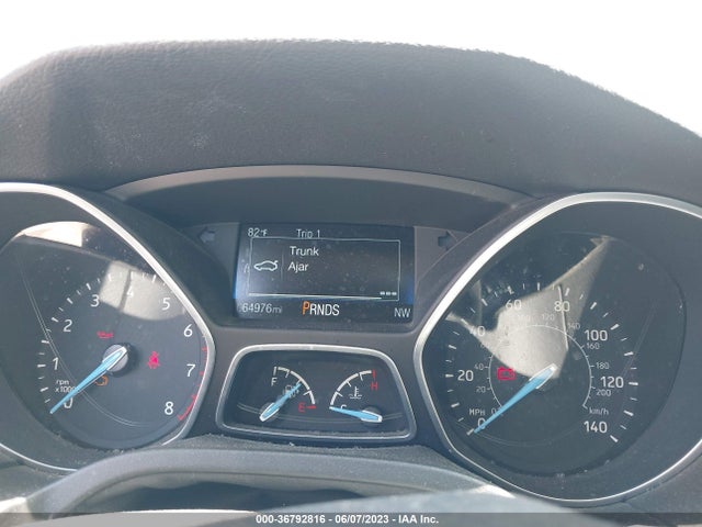 2016 FORD FOCUS SE VIN: 1FADP3K25GL388628