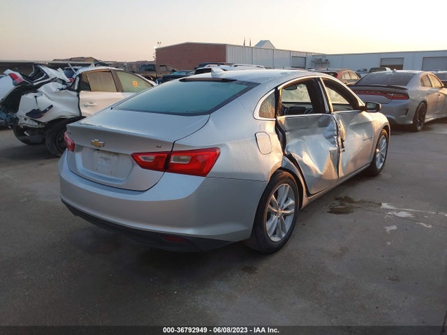 Chevrolet MALIBU LT 2018 1G1ZD5STXJF238882 Image 4