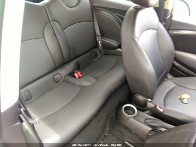 2011 MINI COOPER HARDTOP S VIN: WMWSV3C59BTY14696