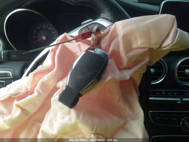 55SWF4KB8FU015076 Mercedes-Benz C-class C 300