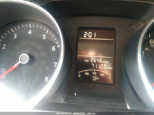 3VW1K7AJ7FM335810 Volkswagen Jetta Sedan 2.0l S
