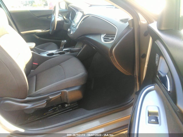 1G1ZD5ST6LF088983 Chevrolet Malibu