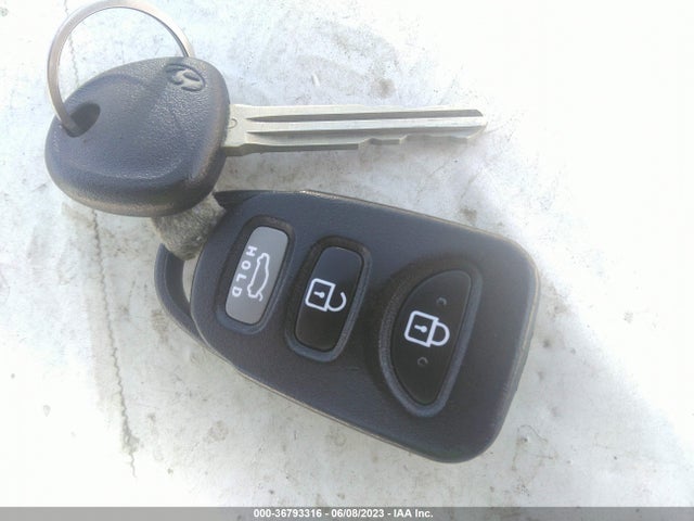 Hyundai Elantra Limited 2015 5NPDH4AE9FH614469 Image 11