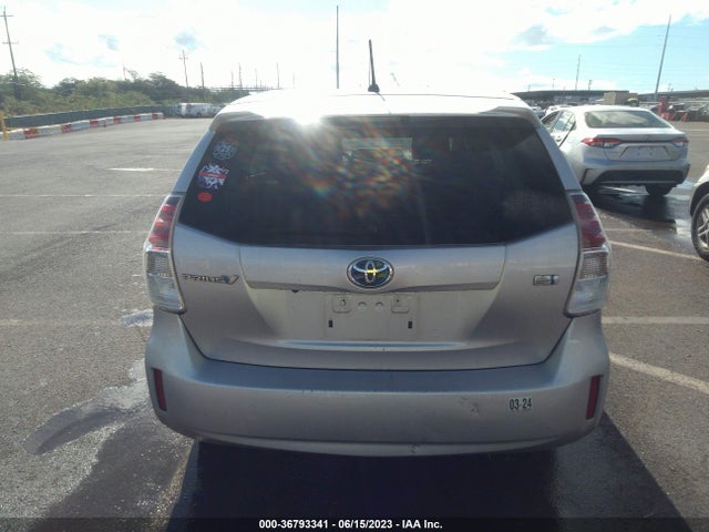 Toyota Prius V Two/five/three/four 2016 JTDZN3EU0GJ040654 Image 8