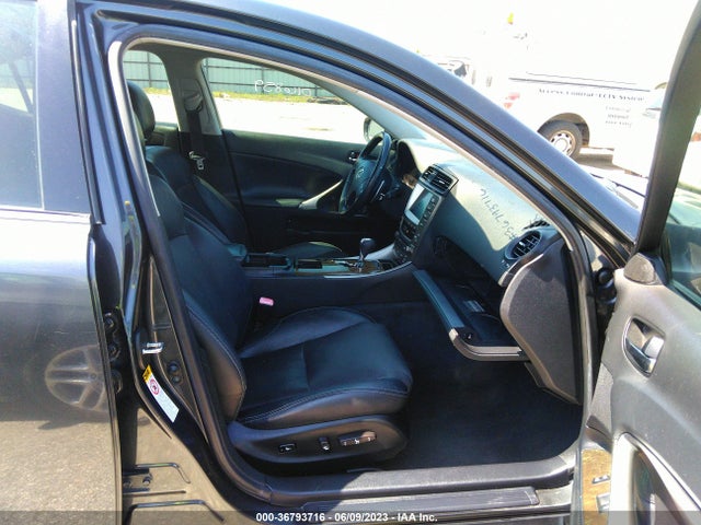 2009 LEXUS IS 350 VIN: JTHBE262292016859