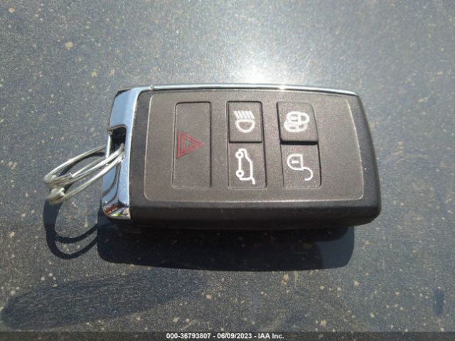 SADCJ2EU0MA668239 Jaguar F-PACE S