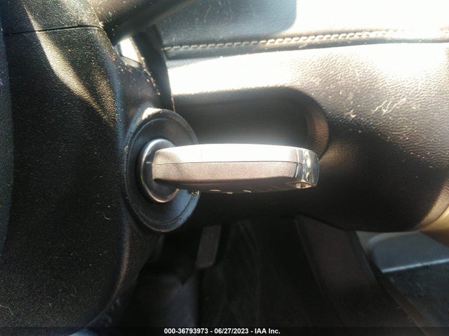 Chevrolet CAMARO LS 2015 2G1FB1E34F9242178 Image 3