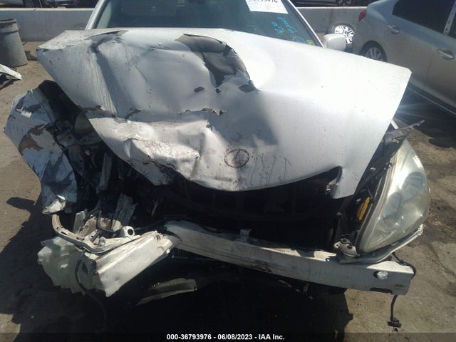 2004 LEXUS ES 330 VIN: JTHBA30GX45045247
