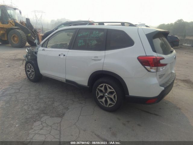 JF2SKADC5NH418559 Subaru Forester Premium