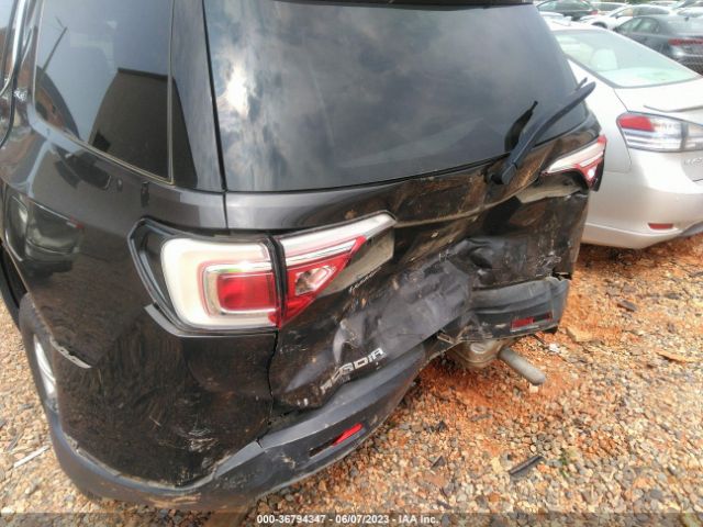 1GKKNKLA2JZ222292 GMC ACADIA SLE