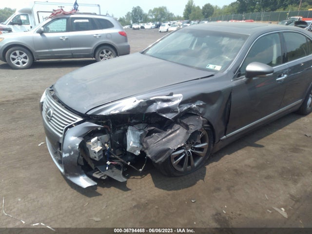 2016 Lexus LS, VIN: JTHCL5EF6G5027312