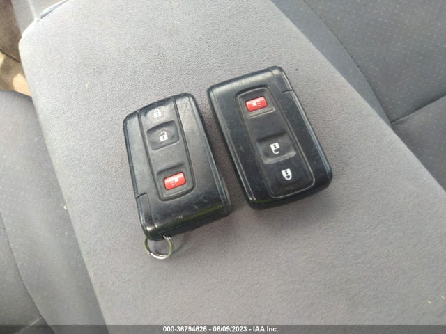 2009 TOYOTA PRIUS VIN: JTDKB20UX93499385