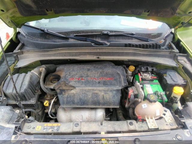 ZACCJBBT2GPC99573 Jeep Renegade 75th Anniversary