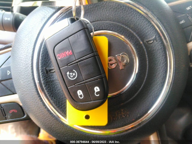 ZACCJBBT2GPC99573 Jeep Renegade 75th Anniversary