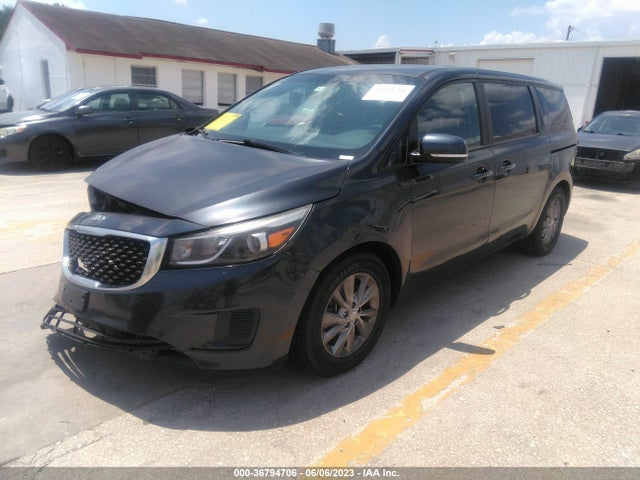 KIA SEDONA LX 2017 KNDMB5C15H6241185 Image 2