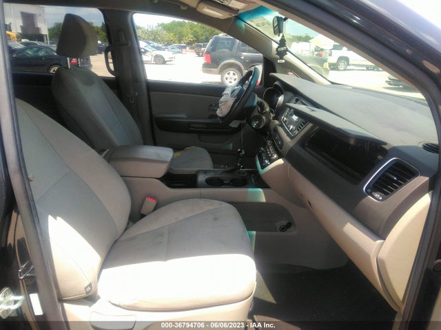 KIA SEDONA LX 2017 KNDMB5C15H6241185 Image 5