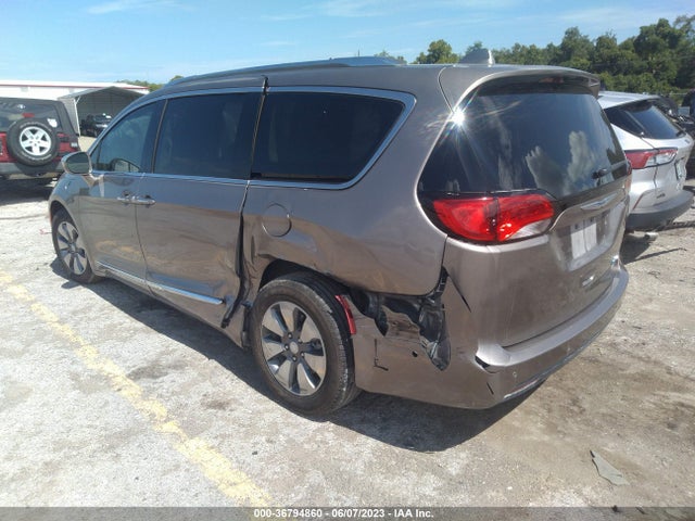 2C4RC1N73JR105228 Chrysler Pacifica Hybrid Limited