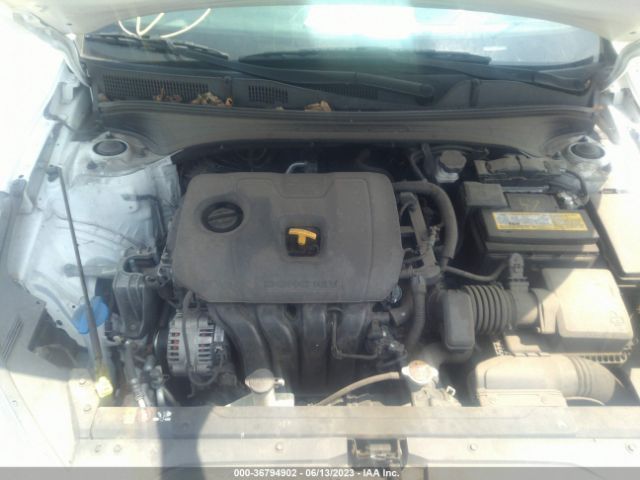 3KPF24AD8LE195371 KIA Forte Lxs