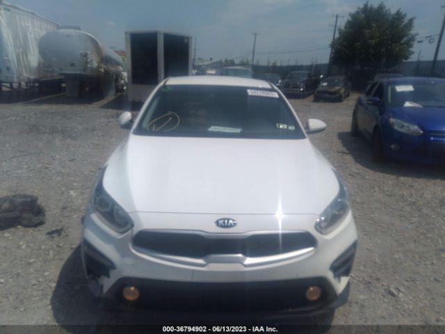 3KPF24AD8LE195371 KIA Forte Lxs