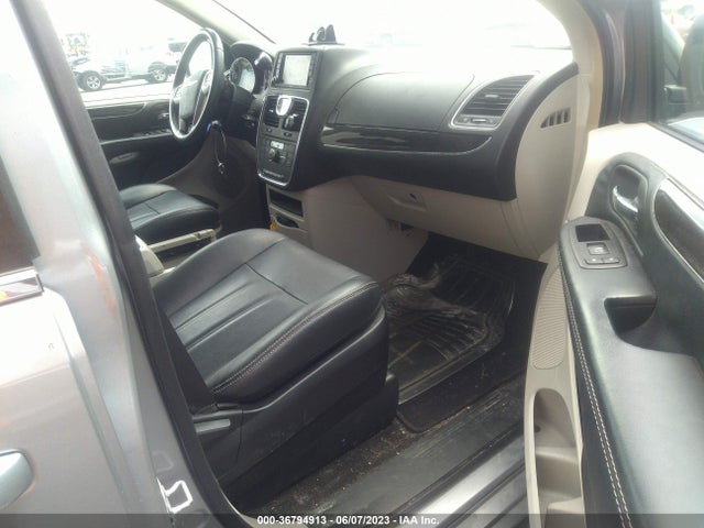 2C4RC1BG9GR205590 Chrysler Town & Country Touring