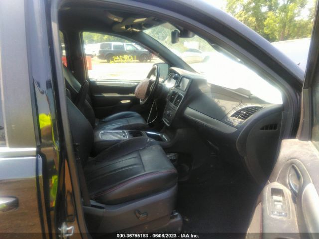 2C4RDGEG3KR693701 Dodge Grand Caravan Gt