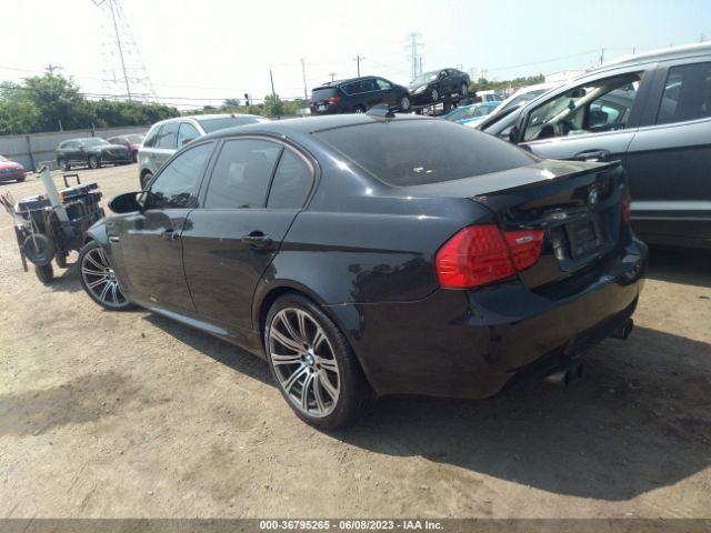 2011 BMW M3 WBSPM9C56BE202838 Photo 2