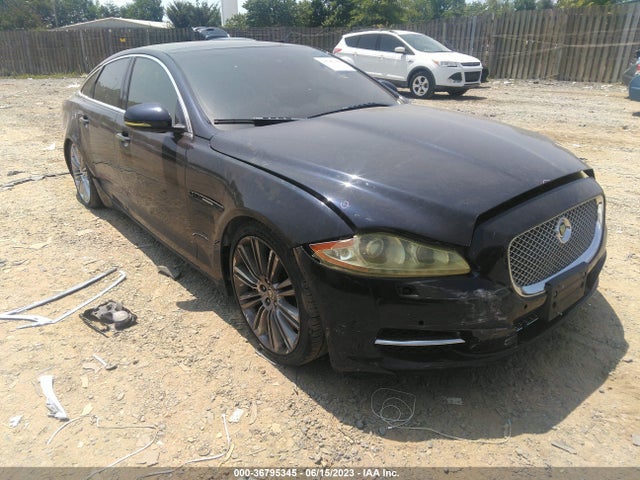 2012 JAGUAR XJ SAJWA1GE4CMV26970 Photo 0