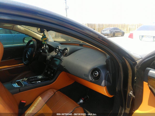 2012 JAGUAR XJ SAJWA1GE4CMV26970 Photo 4