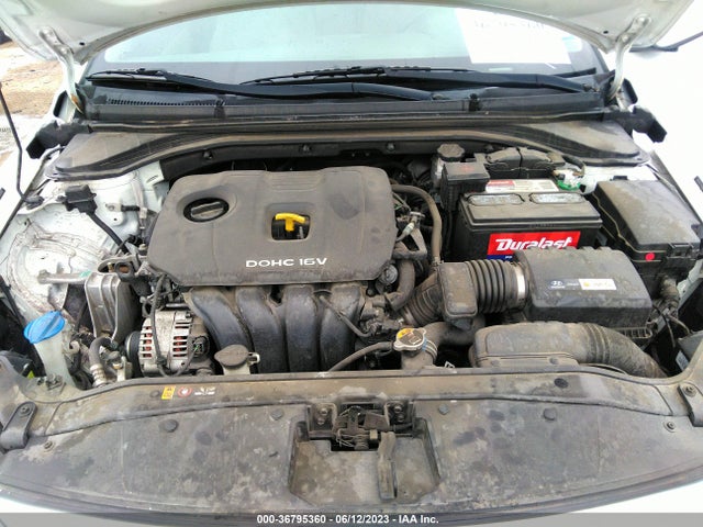 Hyundai ELANTRA SE 2017 5NPD84LF3HH055624 Image 16