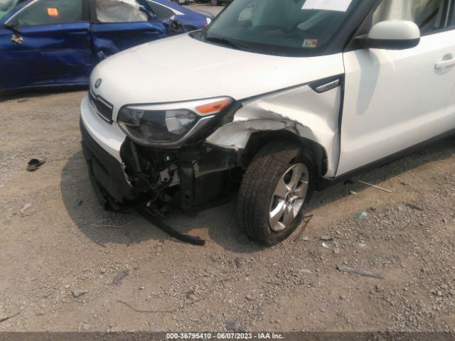 KNDJN2A25K7020157 KIA Soul Base