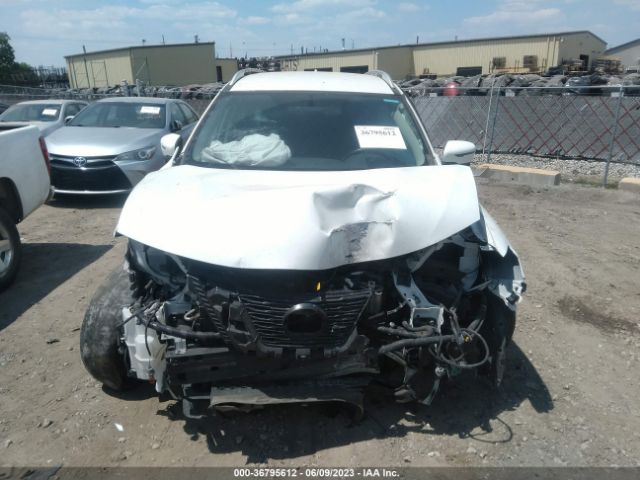 KNMAT2MV1JP556047 Nissan ROGUE SV