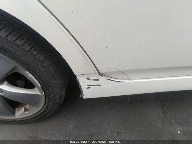 Toyota Prius Four 2015 JTDKN3DU8F0427637 Image 12