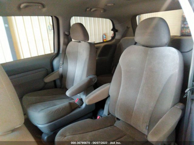 KNDMG4C75E6590438 KIA SEDONA LX
