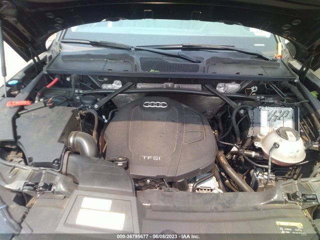 WA1ANAFY7L2002386 Audi Q5 Premium/titanium Premium