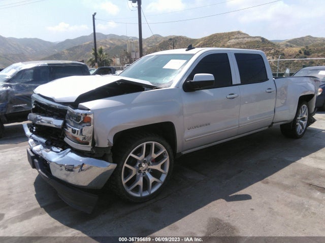 Chevrolet Silverado 1500 Lt 2017 3GCUKRECXHG415191 Image 2