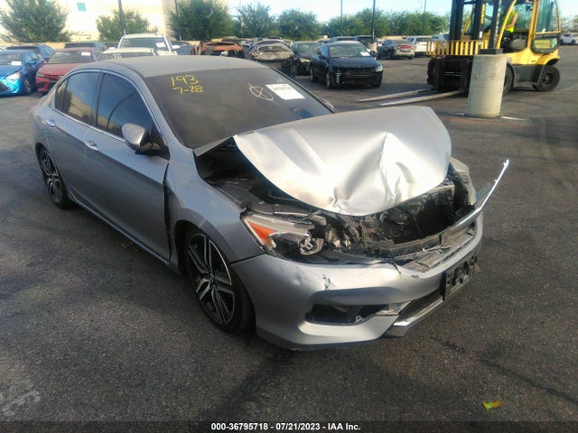 2016 1HGCR2F31GA183978 main image