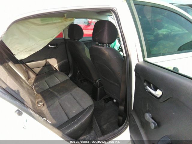 3KPA24AB3JE059476 KIA RIO LX
