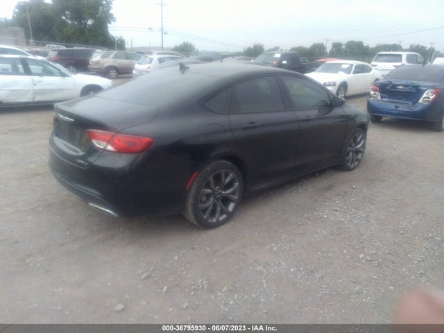 1C3CCCBG7FN642876 Chrysler 200 S