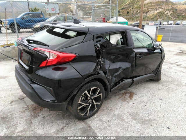 Toyota C-HR XLE 2018 JTNKHMBX0J1006472 Image 5
