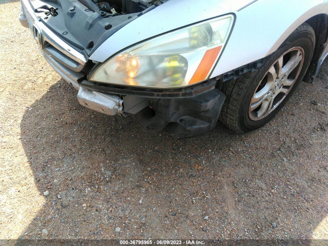 2007 HONDA ACCORD SDN EX-L VIN: 1HGCM568X7A130997