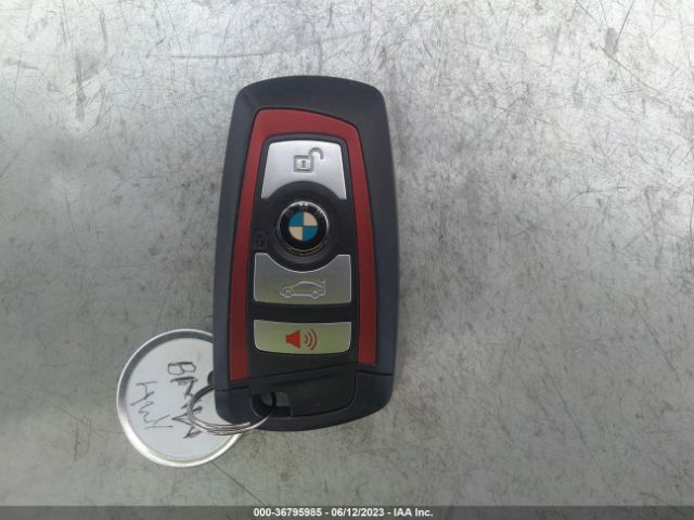 WBA8B9G34HNU53406 BMW 3 Series 330i