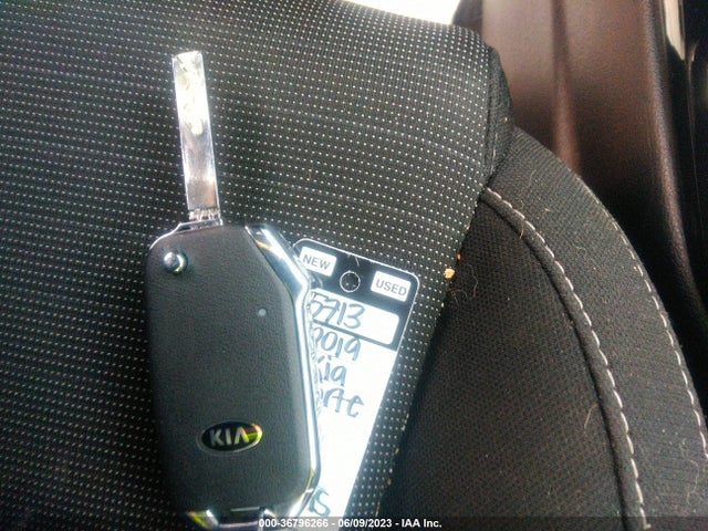 2019 KIA FORTE S VIN: 3KPF34AD6KE119983