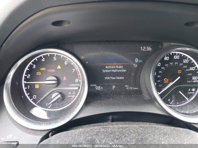 2020 TOYOTA CAMRY LE VIN: 4T1C11BK8LU005471