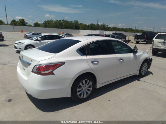 1N4AL3AP4FC176975 Nissan Altima 2.5 S